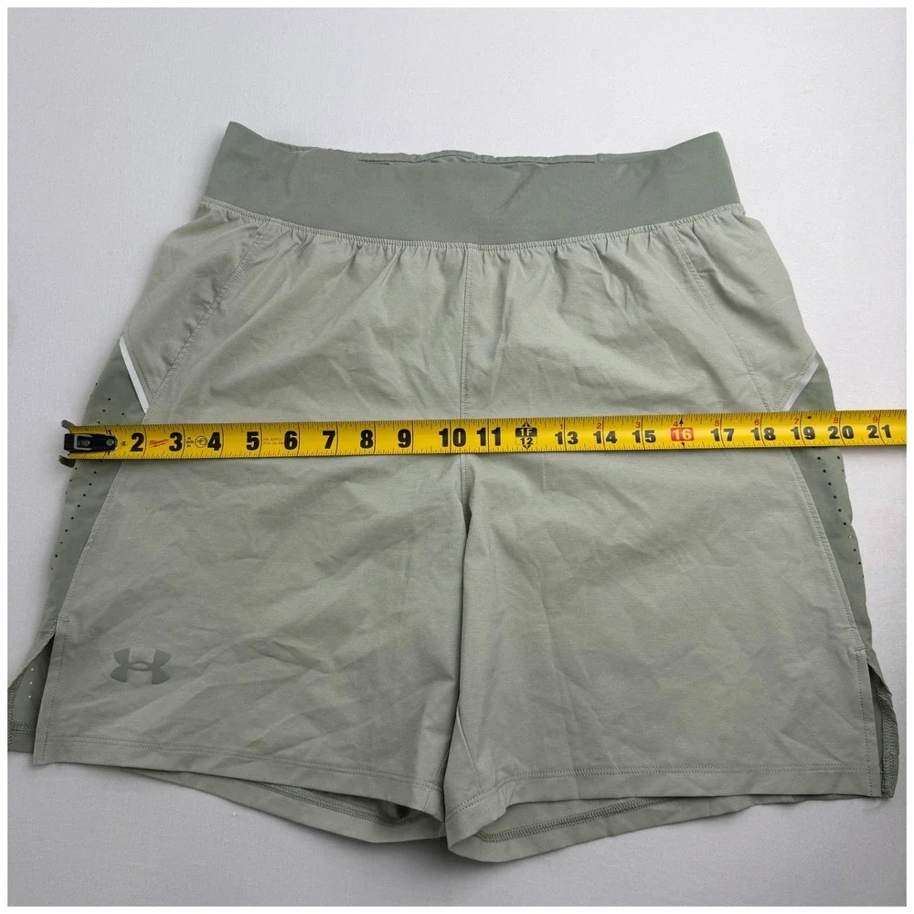Under Armour Speedpocket Shorts Womens M Green Excellent Running Athletic